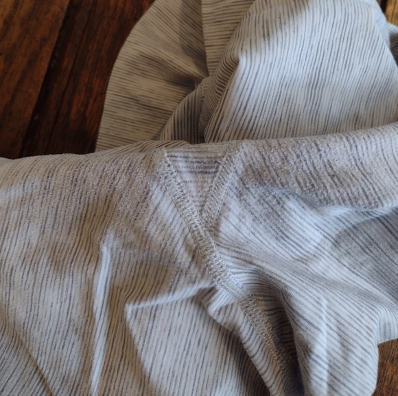 Lululemon leggings - Picture 4 of 5